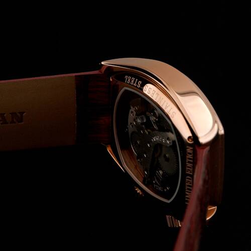 Buran v. M.Signal 2612.1 Tonneau Alarm Clock Russian Machanische Watch Wrist